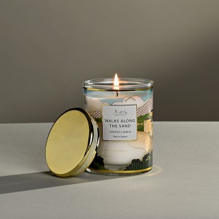 شمعة معطرة بفتيلة واحدة – عبير بحري ناعم – خطوات على الرمال – 227 غرام