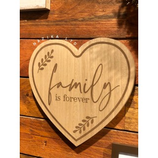 لوحة خشبية على شكل قلب - عائلتي للأبد 30 سم