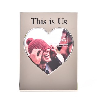 برواز صور قلب بحجم 13 × 13 سم، "هذا نحن"
