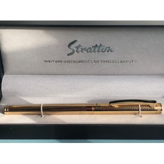 قلم من شركة ستراتون- مطلي بالذهبي